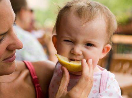 宝宝能吃柠檬吗？宝宝吃柠檬的食用禁忌及食用方法