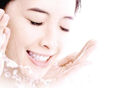 干性皮肤怎么保养？干性皮肤用什么护肤品保湿补水